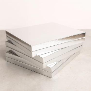 Imagem de Caixa de chocolate luxuosa com divisória de 10 x 10 cm, caixas de presente de papelão rígido colorido, embalagem vazia com 16 compartimentos para chocolates artesanais, exibição de lembrancinhas de