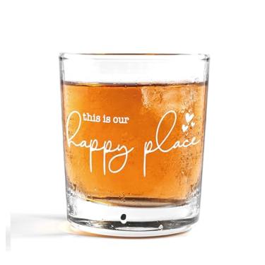 Imagem de Nogrit Copos de uísque This Is Our Happy Place 283 g, Modern Farmhouse Old Fashioned Rocks Copos para homens mulheres bebendo coquetel vodca escocesa tequila rum