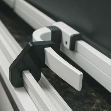 Imagem de Trava Limitadora para janela basculante do banheiro Cozinha Quarto Res