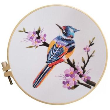 Imagem de Generic Kit de bordado para adultos: padrão de flores rosa pássaro, kit de bordado DIY para iniciantes, inclui tecido, argola, fios, agulhas, passador de agulha, instruções (sem garantia de versão em