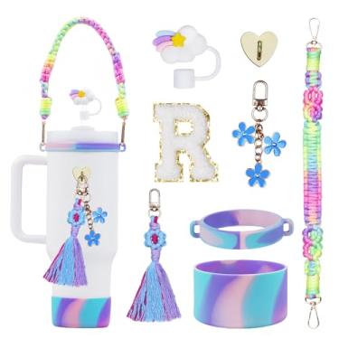Imagem de Rabrgab Conjunto de acessórios para copos Stanley com inicial de 8 peças para 1,134 g, 850 g 590 g - Presentes para meninas adolescentes, copo de decoração com alça, enfeite de palha arco-íris