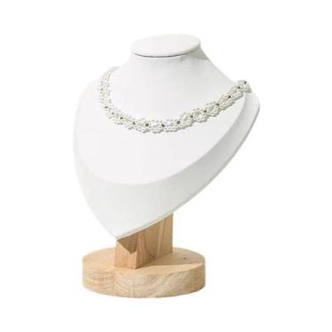 Imagem de Expositor De Joias Em Bambu: Busto Para Colares E Joias  Ideal Para Ve