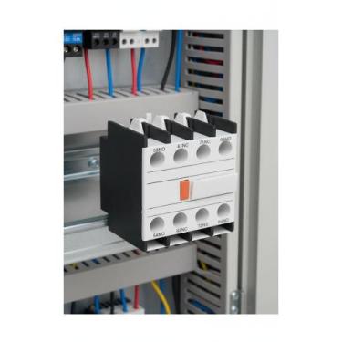 Imagem de Bloco Contato 2NA+2NF Frontal: Expanda Seus Contatores - Congratulatio