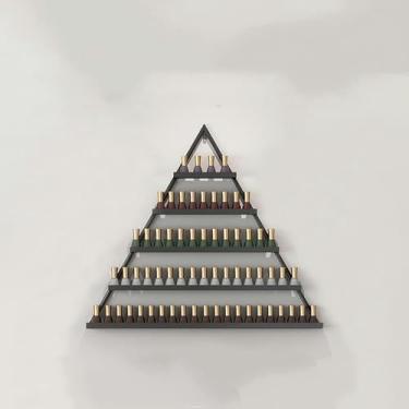 Imagem de Prateleiras de esmalte para parede, rack triangular de armazenamento de perfume de óleo essencial, multifuncional pendurado para salão de beleza/salão de beleza/loja de unhas, suporte de perfume