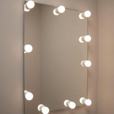 Imagem de Luminária Camarim USB com 10 Lâmpadas Prático e Funcional para Uso Diário