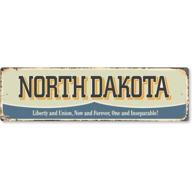 Imagem de SmartSign Placa de metal vintage do estado da Dakota do Norte de 10,16 x 35,56 cm "Liberty And Union", alumínio à prova de ferrugem de 40 mil com sobretudo transparente, decoração de parede retrô, multicolorido