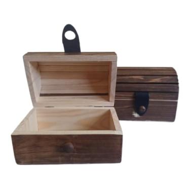 Imagem de Baú Decorativoem Madeira de Pinus Envernizada – Ideal para Quarto, Brinquedos ou Coleção