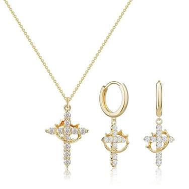 Imagem de YOYUNLUO Conjunto de brincos de argola e pingente de coroa de ouro para mulheres, latão banhado a ouro 14 K, joia de brinco com pingente de zircônia cúbica, joia cristã delicada na moda presente
