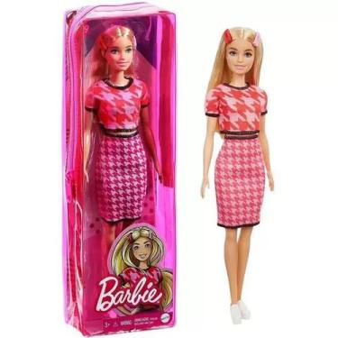 Boneca Barbie Fashionistas - Blusa Strong Girls Make Waves - 148 - Mattel  GHW62 em Promoção na Americanas