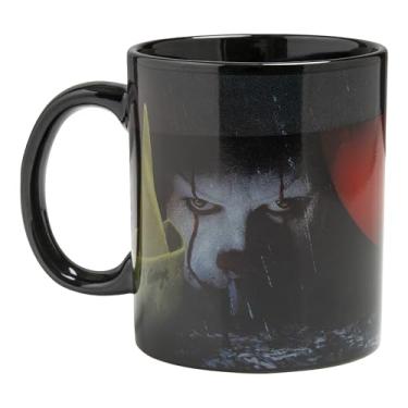 Imagem de Paladone Caneca de cerâmica IT Pennywise the Clown extragrande, copo oficialmente licenciado para café, chá e chocolate quente, mercadoria de filmes de terror para adolescentes e adultos