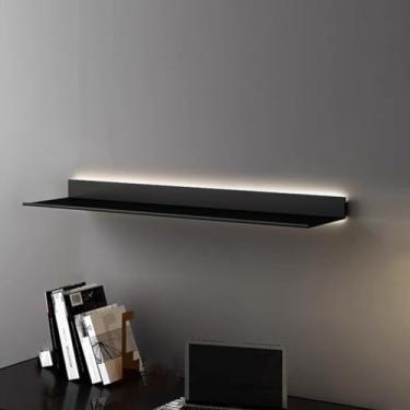 Imagem de Prateleiras flutuantes de metal, prateleira de exibição flutuante com luz LED iluminada embutida, prateleiras emissoras de luz montadas na parede de metal, para sala de estar, escritório, quarto, 150