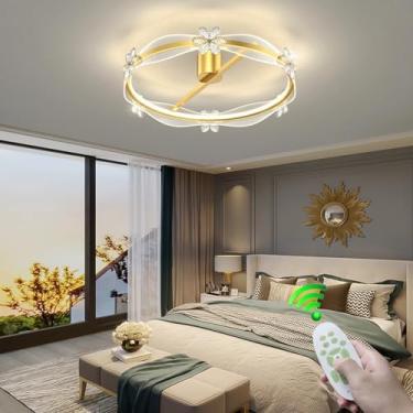 Imagem de Luminária de teto LED moderna com design circular, dimerizável, embutida e com controle remoto. Luminária de cristal próxima ao teto, ideal para decoração de tetos baixos em salas de estar e
