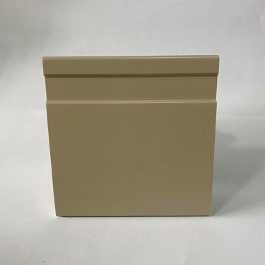 Imagem de Kit Com 5 Barras Rodapé De Poliestireno 10cm X 15mm Frisado Color 12m Caqui