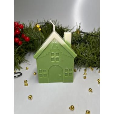 Imagem de Vela Aromática de Natal Casa de Vila Natalina Verde 240g Perfumada