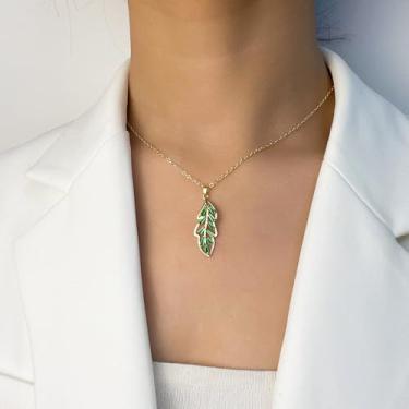 Imagem de 1 colar elegante com pingente de cobre banhado a ouro 16 k em zircão de folha de esmeralda sintética para atividades de lazer femininas