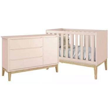 Imagem de Jogo De Quarto Classic Cômoda Com Porta E Berço Rosa Fosco Com Pés Madeira Natural - Reller Móveis Rosa Fosco