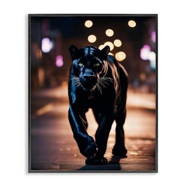 Imagem de Stupell Industries Arte de parede giclée emoldurada Stalking Panther on Street Black por Noah Bay, 40,6 x 50,8 cm