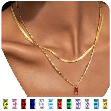 Imagem de Colares femininos com pedra do mês de nascimento em ouro 14 quilates delicados, banhados a ouro 14K, colar com pingente de diamante verde brilhante, simples, leve, conjunto de colar de corrente de