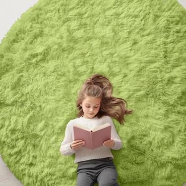 Imagem de OLANLY Tapetes redondos verde grama para quarto – Lavável na máquina, tapetes circulares de 2,1 m para sala de estar, tapete felpudo macio e fofo para meninas e meninos, quartos de berçário