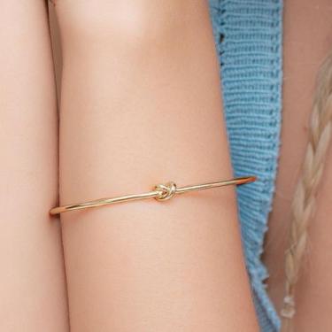 Imagem de Pulseira Bracelete Rígido Fino C/ Nó Folheado Em Ouro 18K - Anastasia