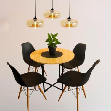 Imagem de Mesa de jantar redonda para quatro pessoas Tampo de madeira maciça decorativo em estilo industrial (banquetas não incluídas)