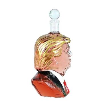Imagem de Conjunto de decantador de uísque com tema Trump - Garrafa e copos de vidro de 740 ml para vinho e bourbon - presente de novidade política para homens, pai, marido - decoração de bar para casa (edição