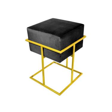 Imagem de Puff Decorativo Quadrado Base De Ferro Dourada Tecido Veludo Preto