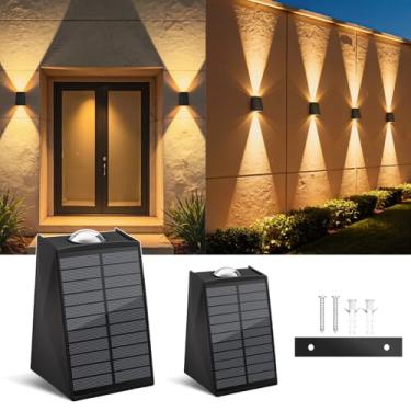 Imagem de Pacote com 2 luzes solares de parede externas à prova d'água para cima e para baixo, 2 arandelas de cerca de LED para casa, pátio, varanda, quintal, jardim, garagem e piscina para segurança e