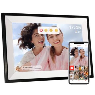 Imagem de Frameo Moldura Digital WiFi 10,1" - Tela Touch IPS HD 1280x800, 32GB, Rotaçāo Automática, Montagem em Parede, Slideshow Nuvem e App p/Compartilhar Fotos/Vídeos Remotamente