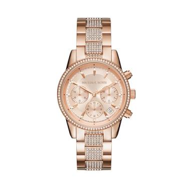 Imagem de Michael Kors Relógio feminino Ritz de aço inoxidável com topring de cristal, Ouro rosa, Relógio de quartzo