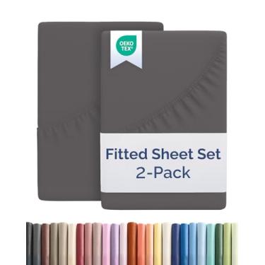 Imagem de Lençol com elástico Cal King Size – Pacote com 2 lençóis de baixo de solteiro – serve em colchões de até 40,6 cm de profundidade – extra macio, respirável e refrescante – Qualidade hoteleira, sem