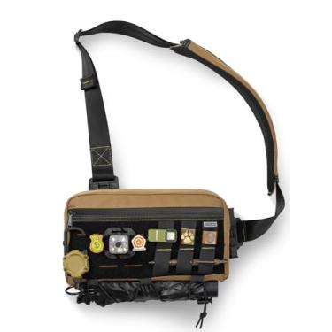 Imagem de TACTICAL_GEEK Bolsa de ombro transversal, mochila multiuso, mochila de peito casual para homens e mulheres, Coiote Tan, 2 inches x 9 inches x 2.7 inches
