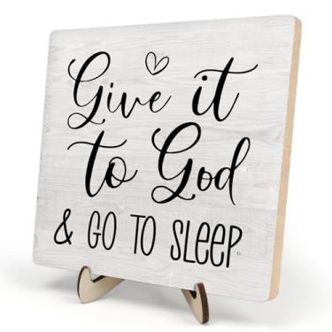 Imagem de DMADNF Placa De Madeira Com Inspiração Cristã, Decoração Citação Versículos Bíblicos Para Mesa Escritório Em Casa, Presentes Mulheres, "Dê A Deus E Vá Dormir" (Cinza-01)