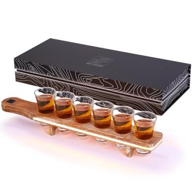 Imagem de Don Paragone Conjunto de 6 copos de shot, bandeja de servir a granel, luz LED e copo de shot - Copos de dose de tequila com suporte de madeira - Copos pequenos transparentes para restaurante, bar,