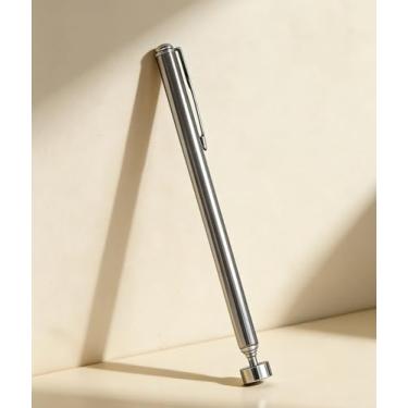 Imagem de 1 ferramenta de captação magnética telescópica com design de clipe de caneta, haste magnética multifuncional extensível de 18,3 cm a 77,3 cm