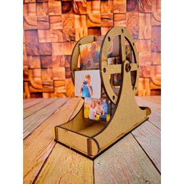 Imagem de Carrossel Decorativo Roda Gigante Porta Fotos Dia dos Namorados em MDF
