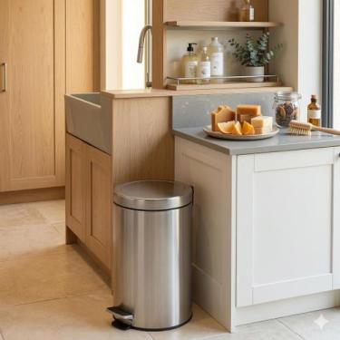 Imagem de Lixeira Inox 20L Com Pedal E Balde Removível Brinox Decorline Original