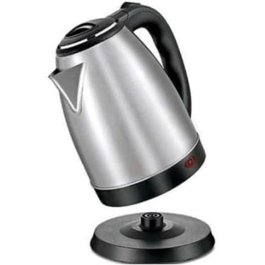 Imagem de Chaleira Elétrica Inox 1,8L 220V – Rápida, Segura e Moderna. Praticidade e segurança, ideal para preparo de cafés, chás, sopas. Combina eficiência, design moderno e durabilidade.