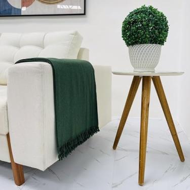 Imagem de Manta Protetora para Sofá Decorativa 240 x 180 - Tamanho Gigante Retrátil 100% Algodão com Franjas (Verde Militar)