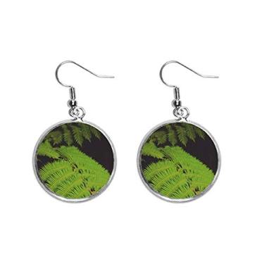 Imagem de Brinco feminino com pingente de orelha de prata com estampa de folhas verdes