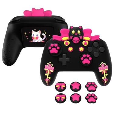 Imagem de PlayVital Capa de silicone Sweetheart Kitty compatível com controle Nintendo Switch Pro – Capa antiderrapante Kawaii, manípulos para joystick e capa protetora de silicone – Preta