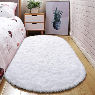 Imagem de Tapetes ovais fofos ultra macios para quarto, tapete felpudo de pelúcia para quarto de criança, tapetes de cabeceira para berçário, 2,6 x 5,3 pés, branco, 80 x 160 cm