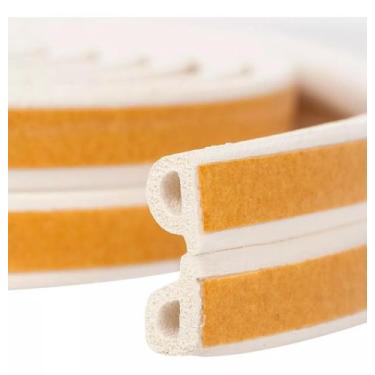 Imagem de Veda Fresta 6mm Borracha Vedação Porta Janela Fita Adesiva Rolo 6 Metr