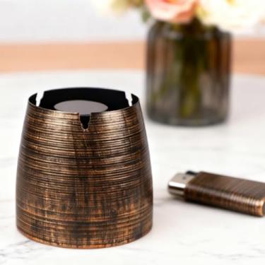 Imagem de Cinzeiro de aço inoxidável à prova de vento - Cinzeiro sem fumaça para pátio ao ar livre, varanda e escritório, cinzeiro de charuto para fumantes com design decorativo