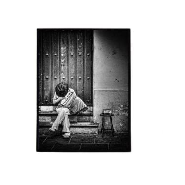 Imagem de Quadro Fotografia Sanfoneiro 33X24Cm Com Vidro - Preta