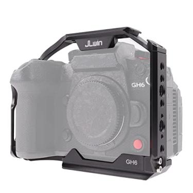 Imagem de Foto4easy Gaiola de câmera para câmera Panasonic Lumix GH6 DSLR com trilho NATO parafusos de 1/10.2 cm 3/20.3 cm e luz de preenchimento de monitor de microfone de expansão Cold Shoe