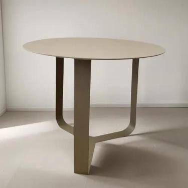 Imagem de Mesa De Centro Em Alumínio Para Área Externa E Interna - Universe