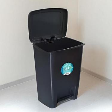 Imagem de Lixeira Com Pedal 35L Preta Pisa Abre Pisa Fecha Resistente - Arqplast