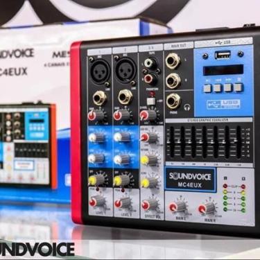 Imagem de Mesa de som soundvoice compacta mc4 eux