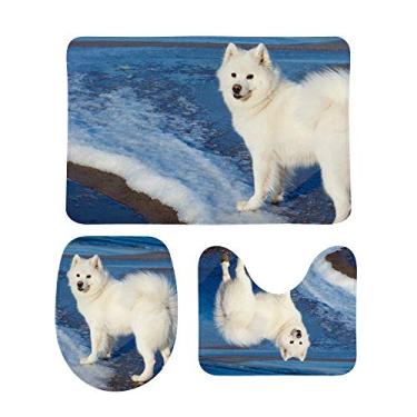 Imagem de Top Carpenter Conjunto de 3 peças antiderrapante de tapete de banheiro com estampa de cachorro Samoiado branco perto do mar + tampa de vaso sanitário + tapete de banheiro decoração de banheiro